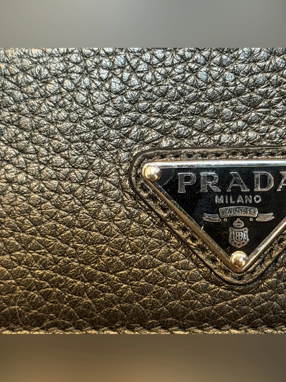 NWOT Prada Black Vitello Daino Calfskin Leather Card Wallet